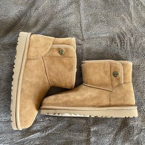 Big girls  1 pair Short Ugg Boots